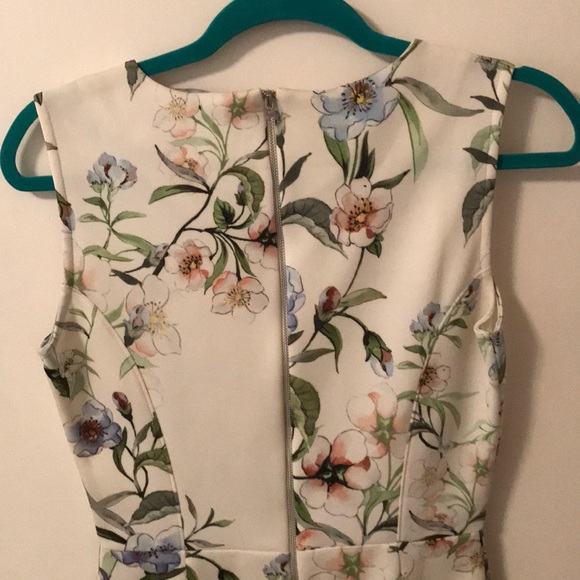 Warehouse floral dress - Picture 3 of 3